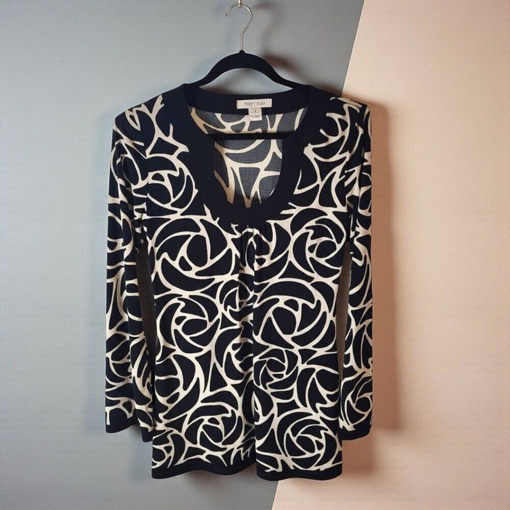 White House Black Market Tunic Top Size S Black White Geometric WHBM